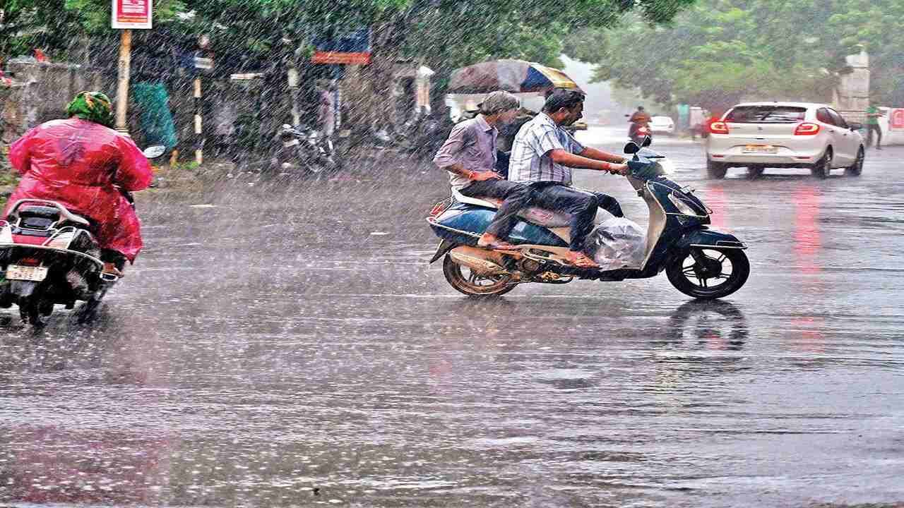 Junagadh Rain : વિસાવદરમાં પડ્યો ધોધમાર વરસાદ, રસ્તાઓ થયા પાણી-પાણી- જુઓ Video