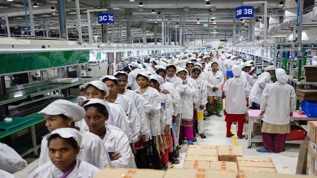 iPhone મેન્યુફેક્ચરિંગ કંપનીએ કહ્યું પરિણીત મહિલાઓને નોકરી નહીં! ભારત સરકારે તપાસ સોંપી